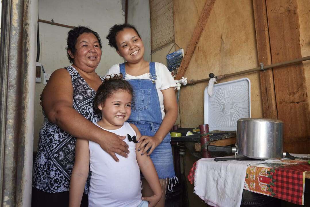 Leia mais sobre o artigo Aniversário solidário: comemore e ajude famílias a viver com dignidade